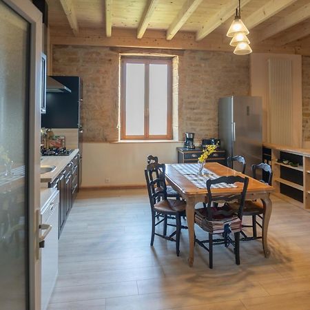 Appartement de charme dans une maison isolée Presilly  Esterno foto